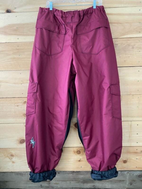 B-Stove Inspired SnowPants X-Large - Image 3