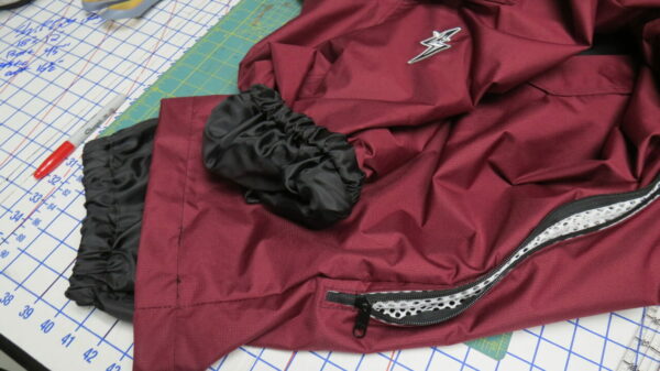 B-Stove Inspired SnowPants X-Large - Image 2